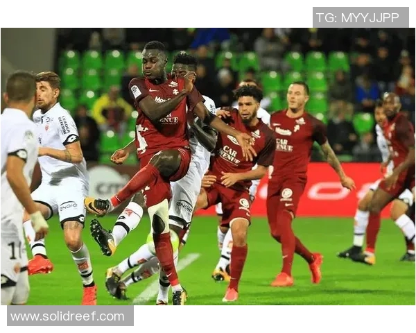 法甲联赛精彩对决斯特拉斯堡迎战兰斯全力争胜之战 法甲联赛精彩对决斯特拉斯堡迎战兰斯全力争胜之战