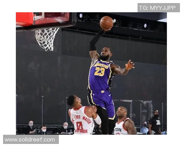 热火与湖人激战腾讯体育直播精彩瞬间回顾与分析 热火与湖人激战腾讯体育直播精彩瞬间回顾与分析