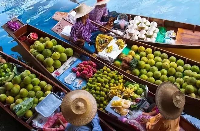 泰国大量水果腐烂因为摊上的一句中文中国游客：自己留着吧(图7)